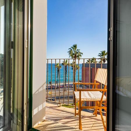 Kronos On The Beach Suite 3 Барселона Экстерьер фото