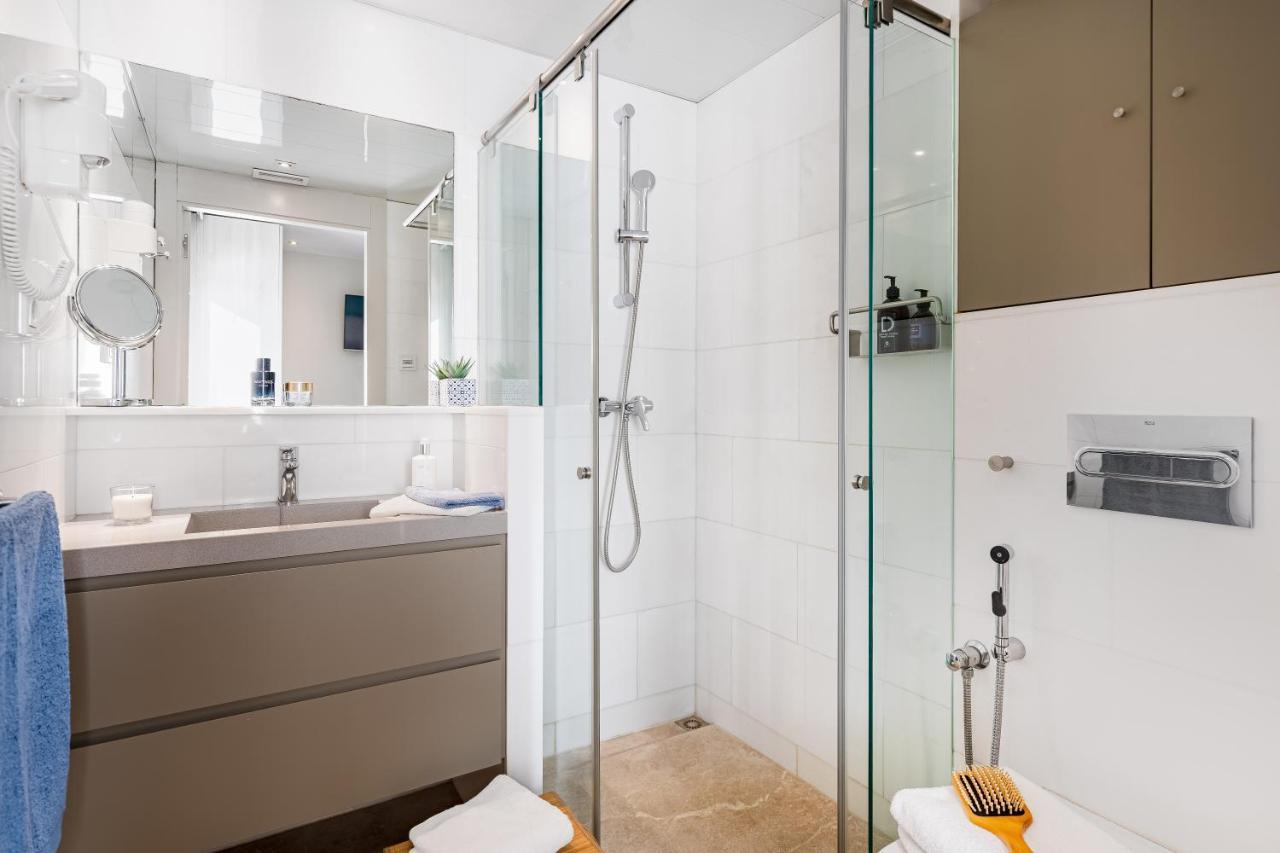 Kronos On The Beach Suite 3 Барселона Экстерьер фото